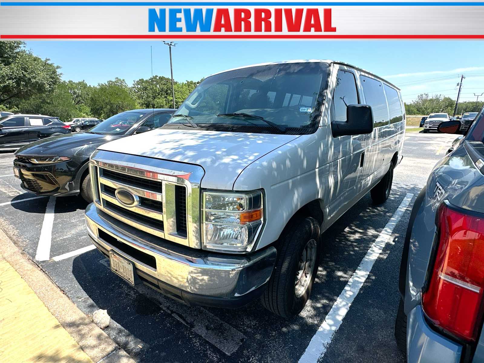 2009 Ford Econoline E-350 -
                  Bryan, TX