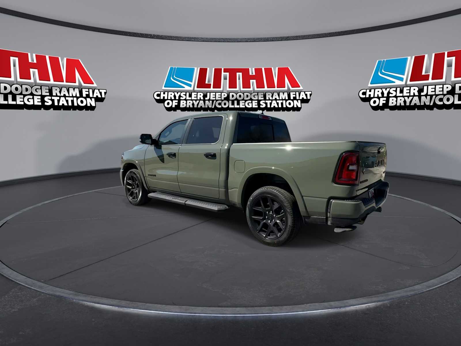Thumbnail: 2026 RAM 1500 - 6