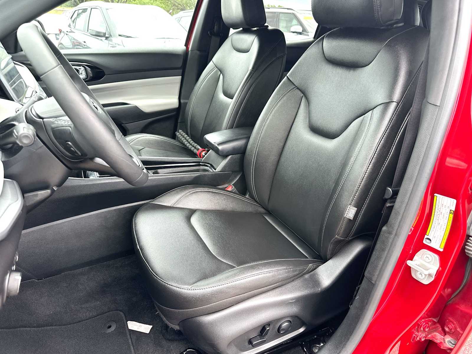 Thumbnail: 2025 Jeep Compass - 17