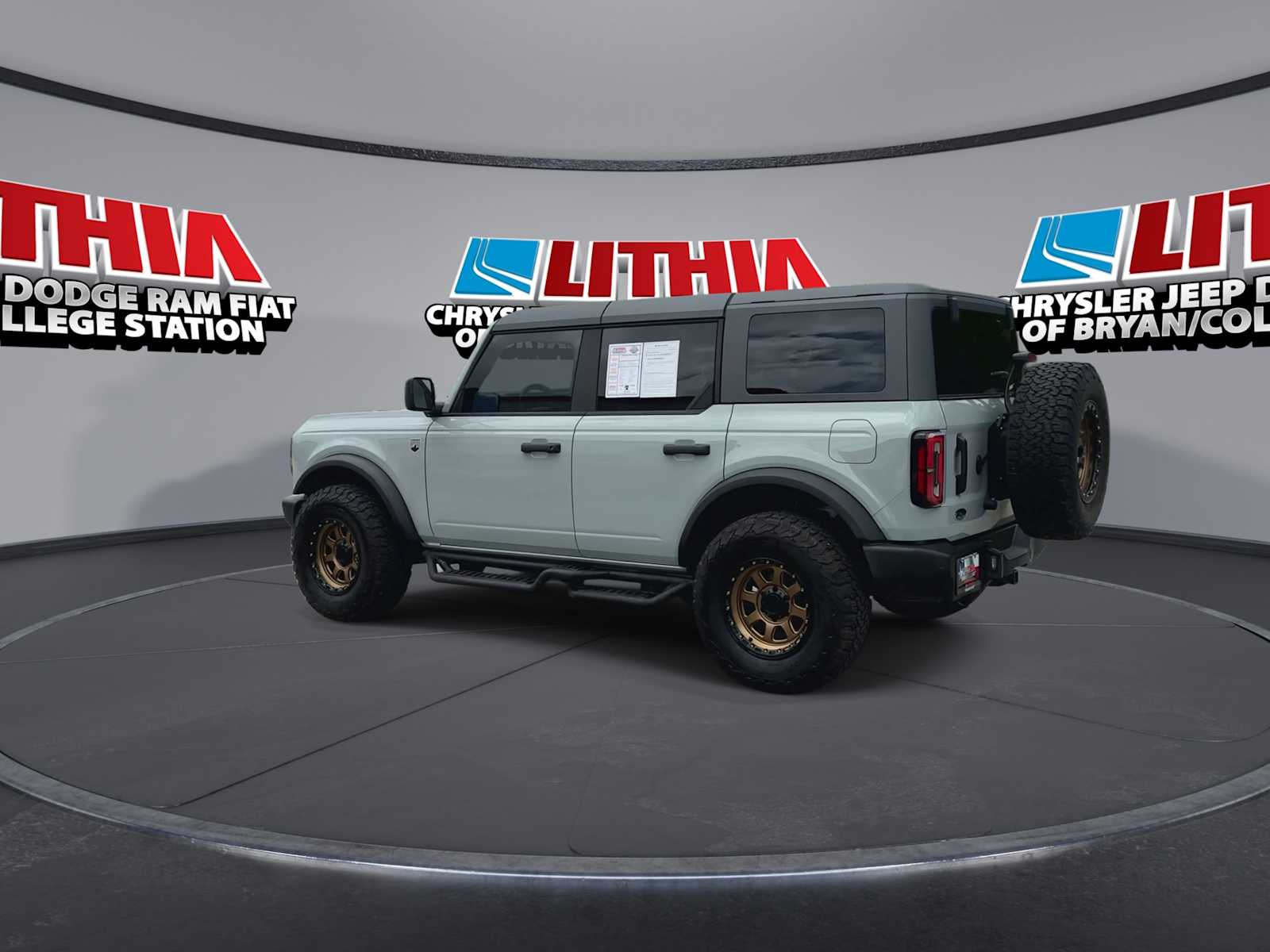 Thumbnail: 2024 Ford Bronco - 6