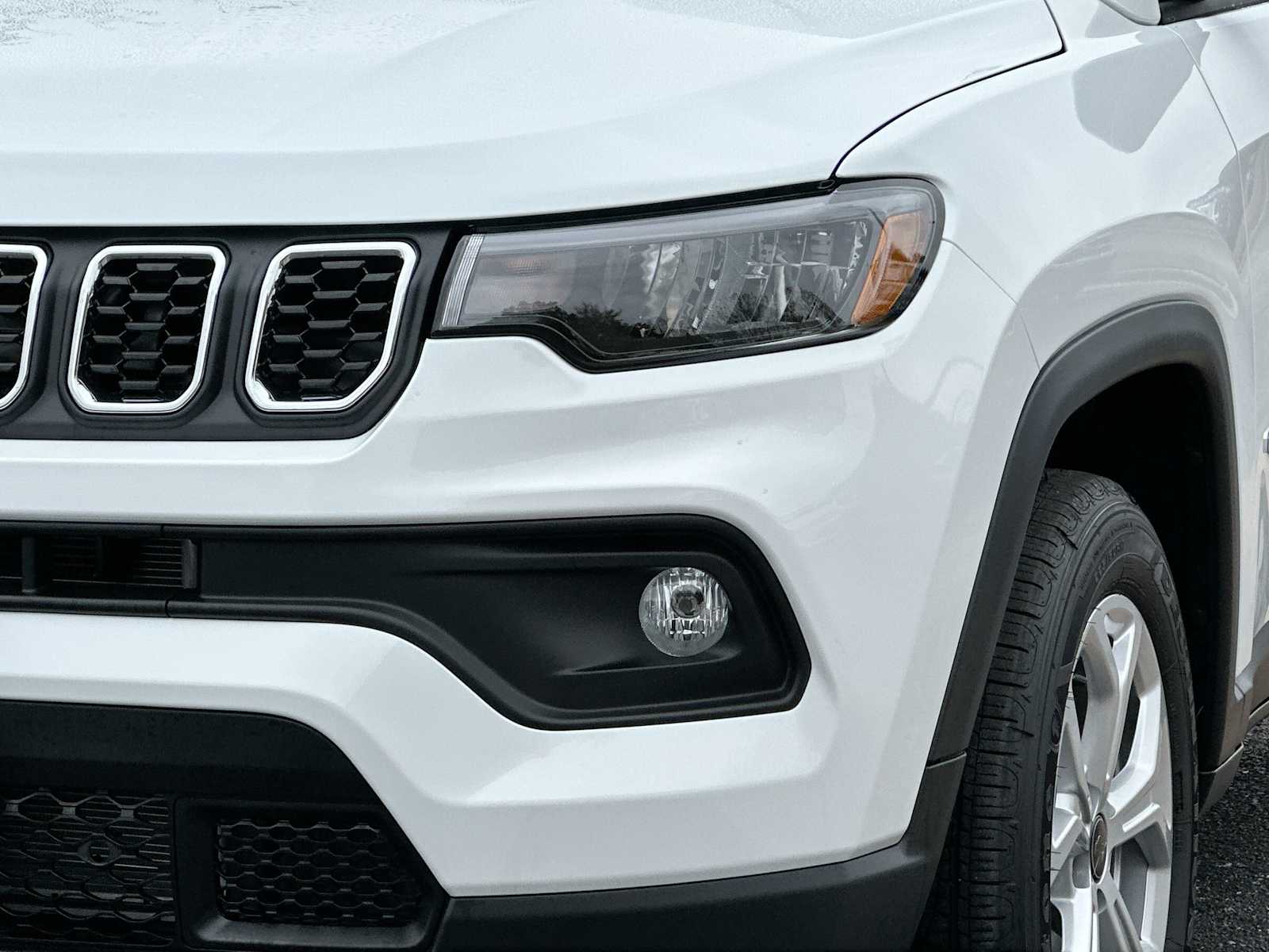 Thumbnail: 2026 Jeep Compass - 16