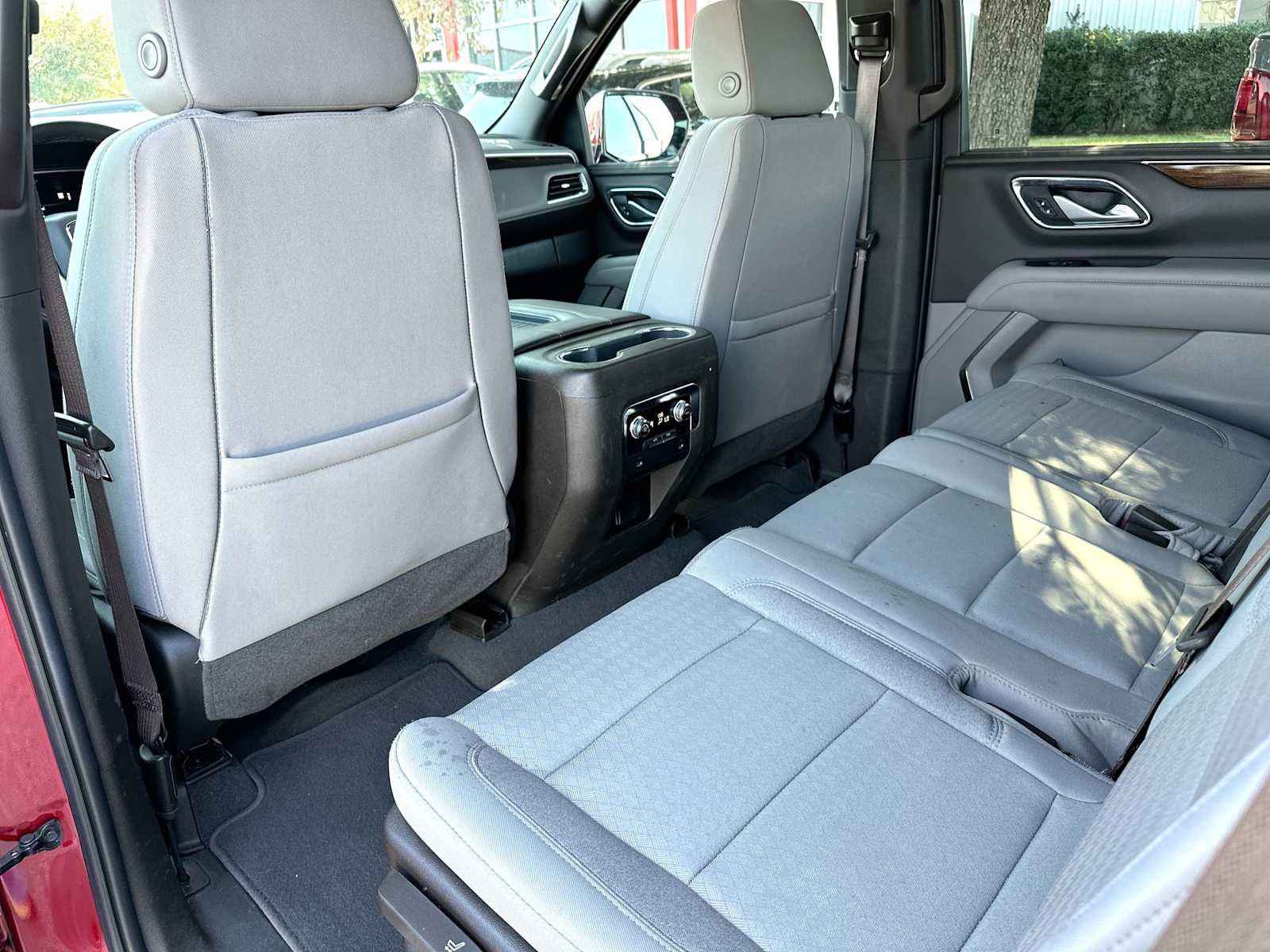 Thumbnail: 2022 GMC Yukon - 24