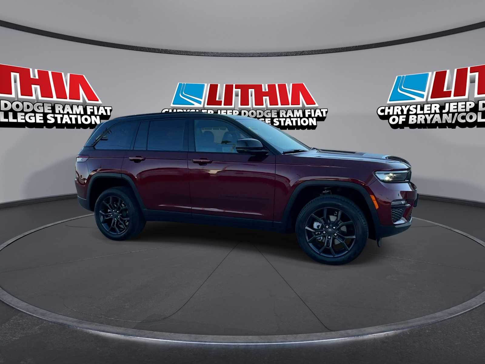 Thumbnail: 2025 Jeep Grand Cherokee - 9