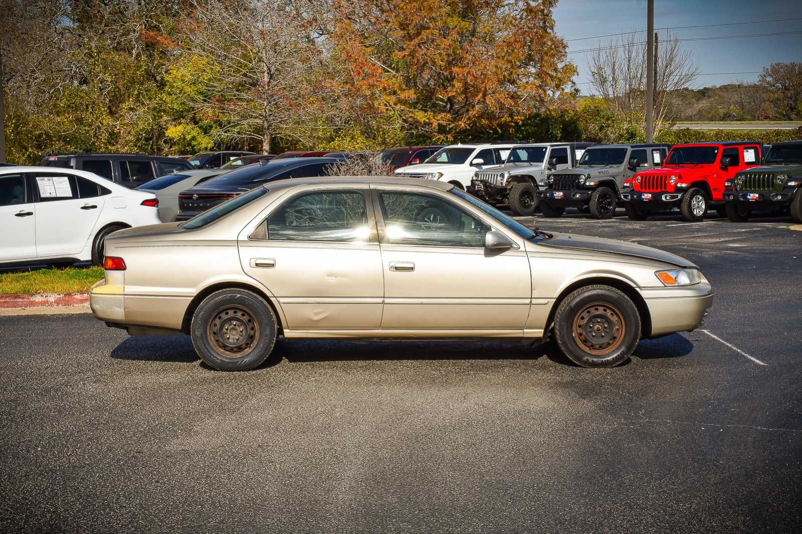 1998 Toyota Camry LE 14