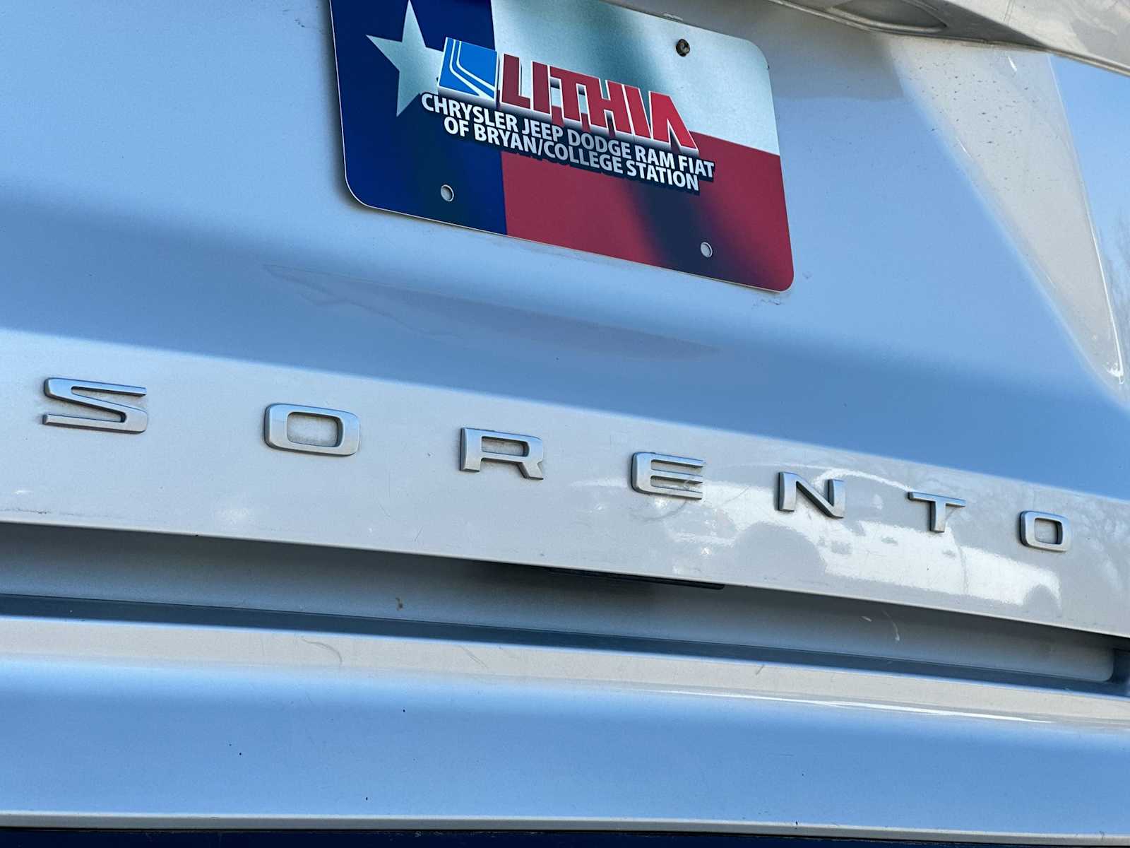 Thumbnail: 2022 Kia Sorento - 15