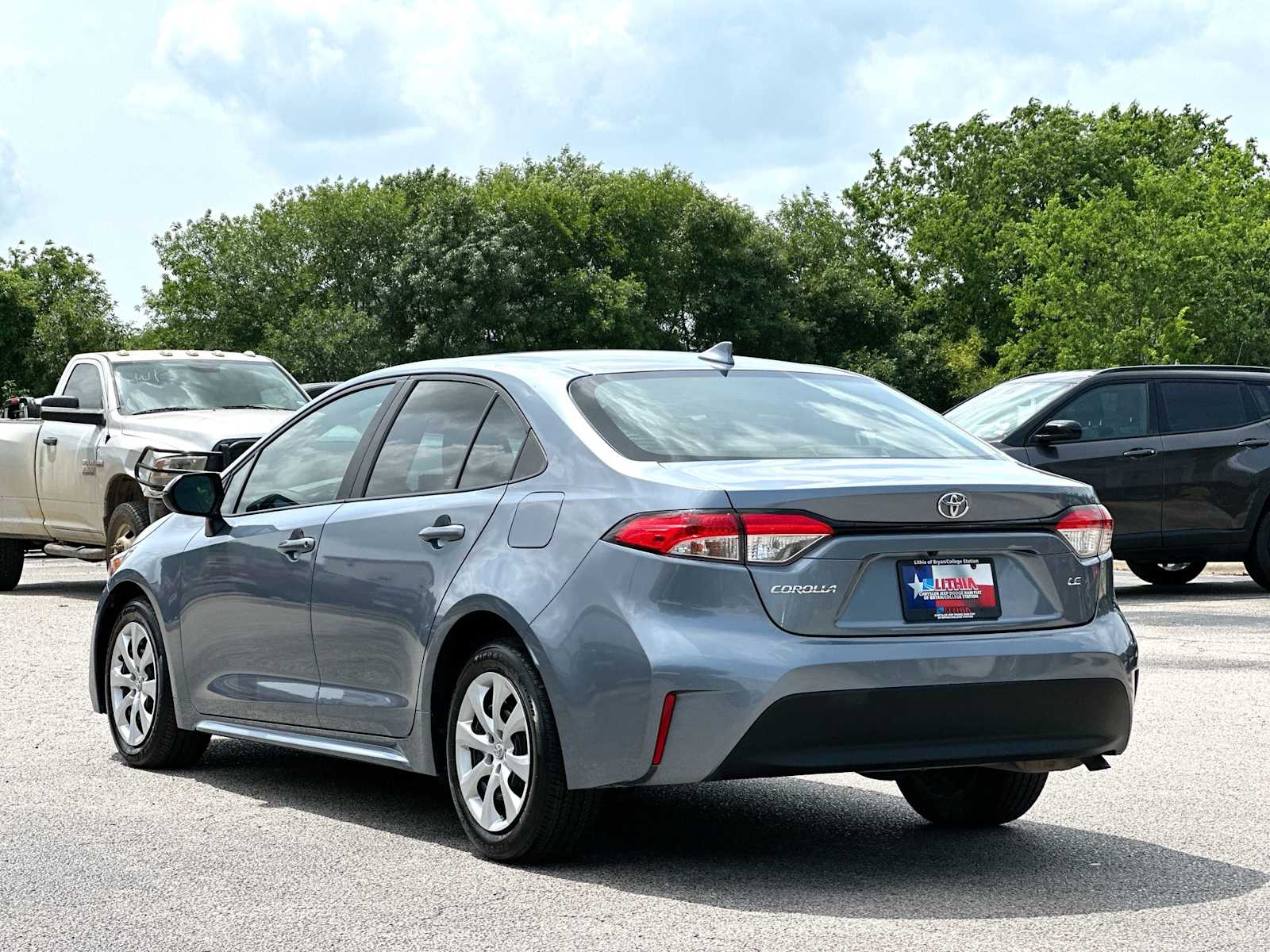 Thumbnail: 2023 Toyota Corolla - 13