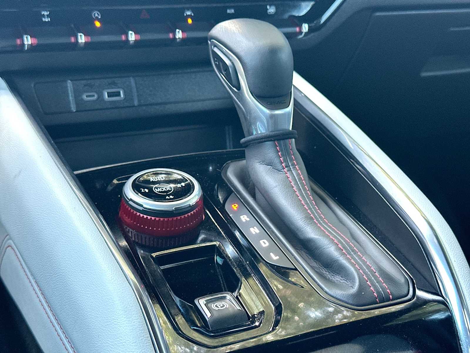 Thumbnail: 2024 GMC Canyon - 20