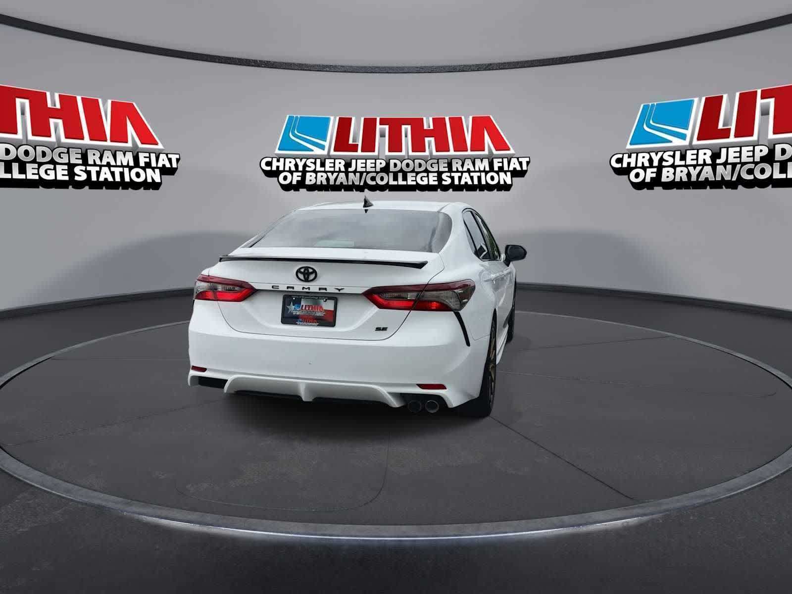 Thumbnail: 2023 Toyota Camry - 7