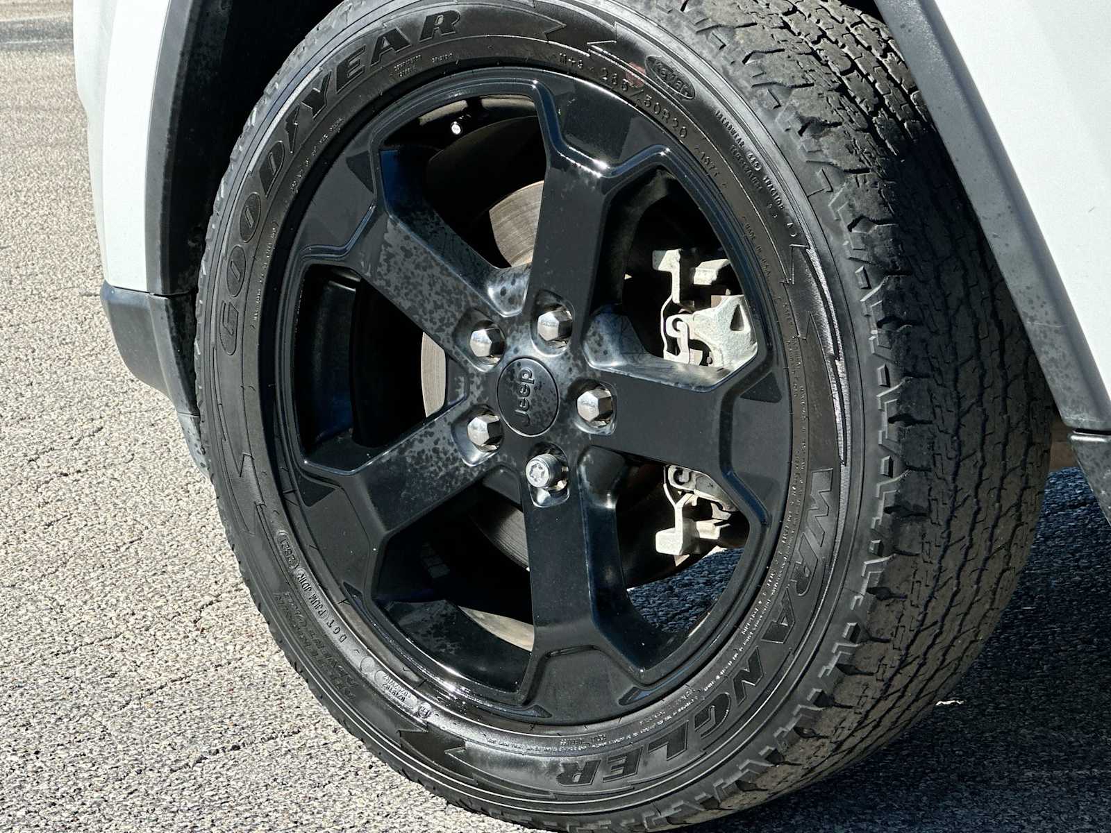 Thumbnail: 2021 Jeep Grand Cherokee - 11