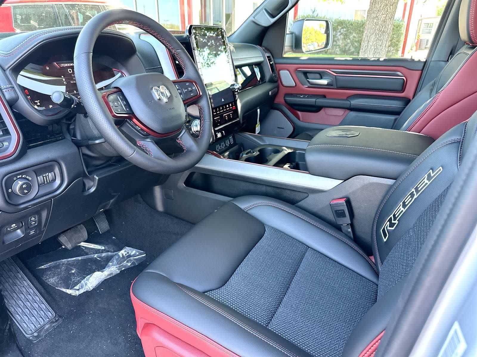 Thumbnail: 2026 RAM 1500 - 18