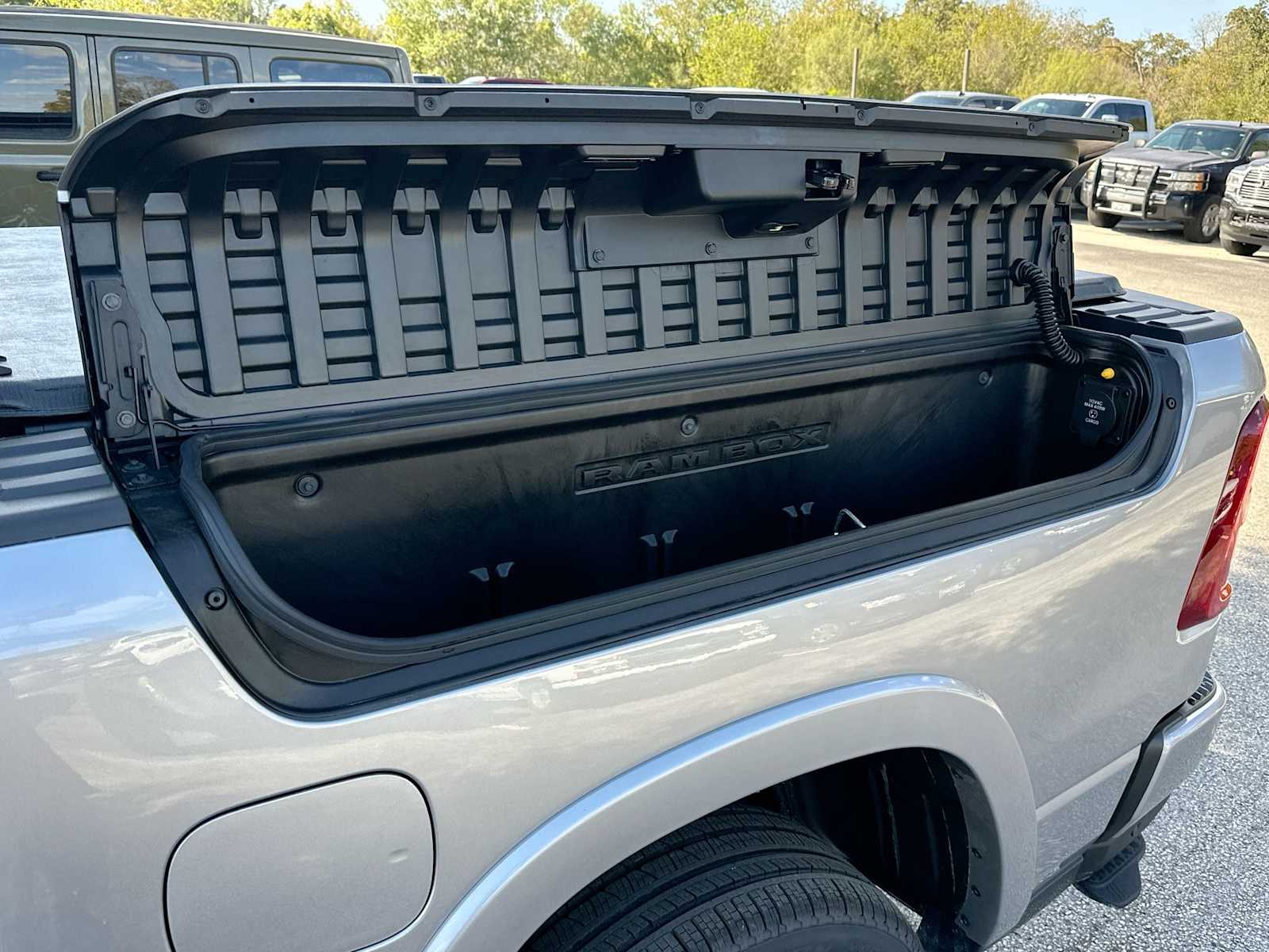 Thumbnail: 2026 RAM 1500 - 28