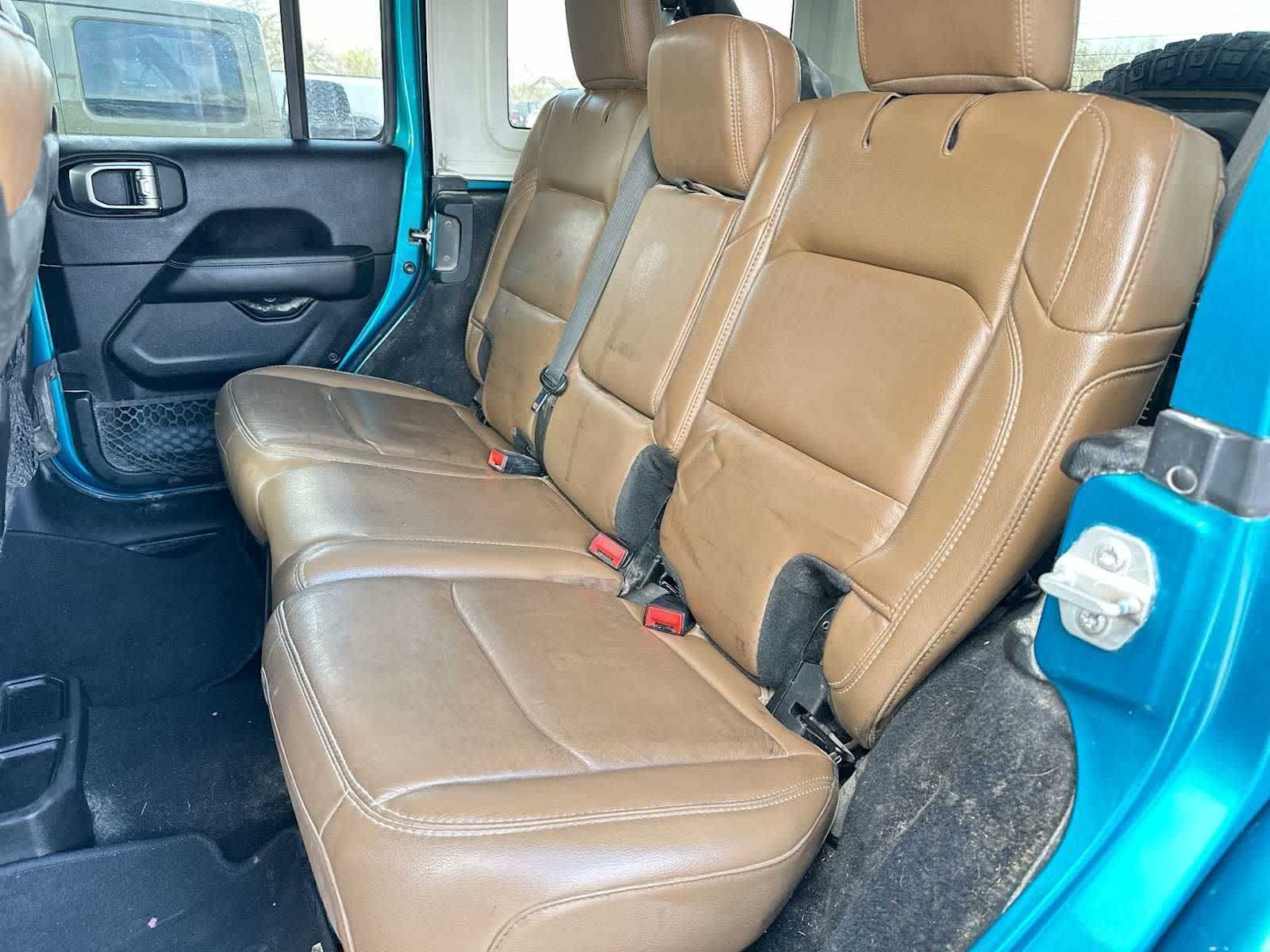 Thumbnail: 2020 Jeep Wrangler - 23