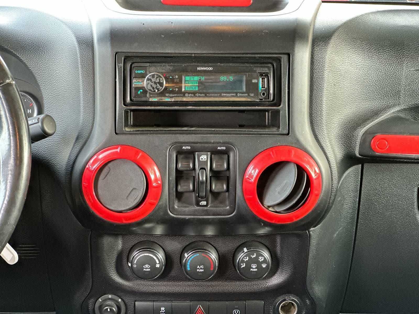 Thumbnail: 2016 Jeep Wrangler - 26