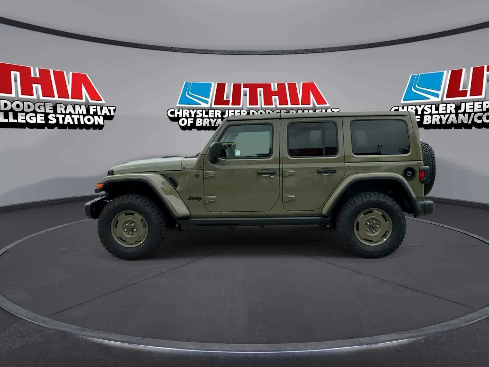 Thumbnail: 2026 Jeep Wrangler - 5