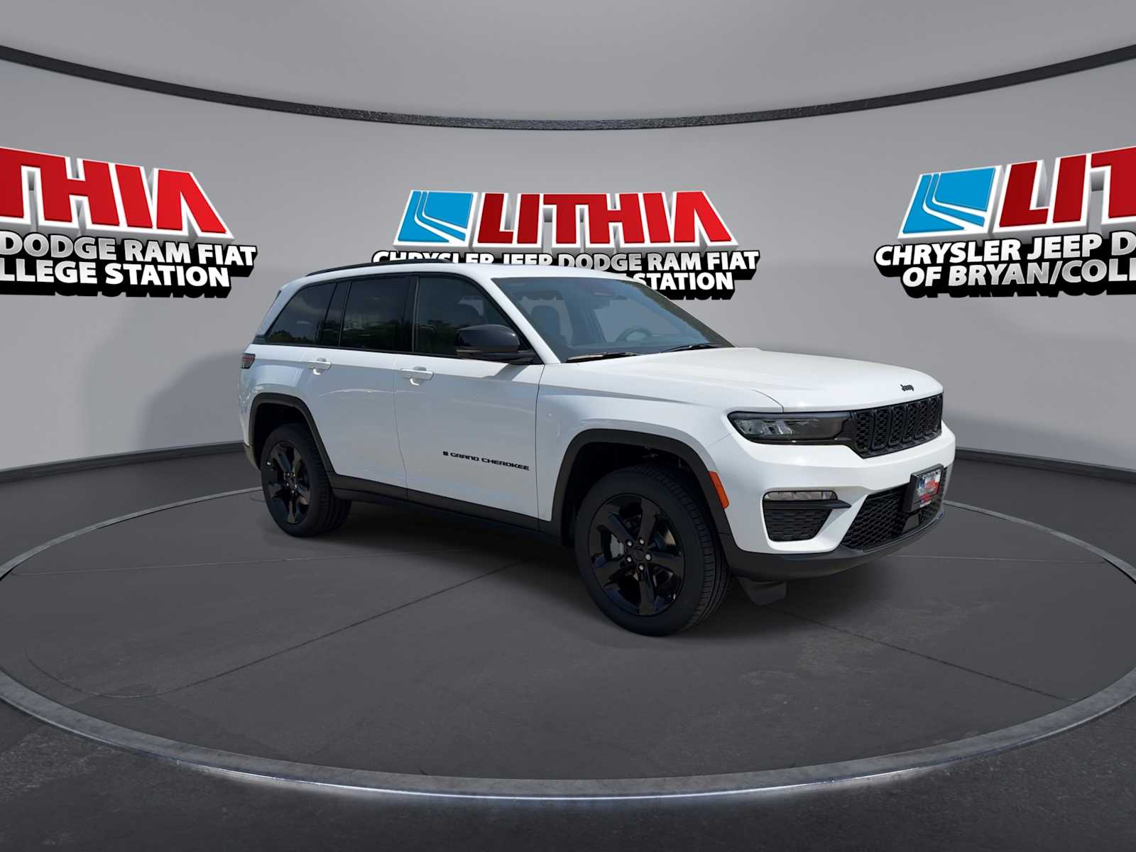 Thumbnail: 2025 Jeep Grand Cherokee - 2