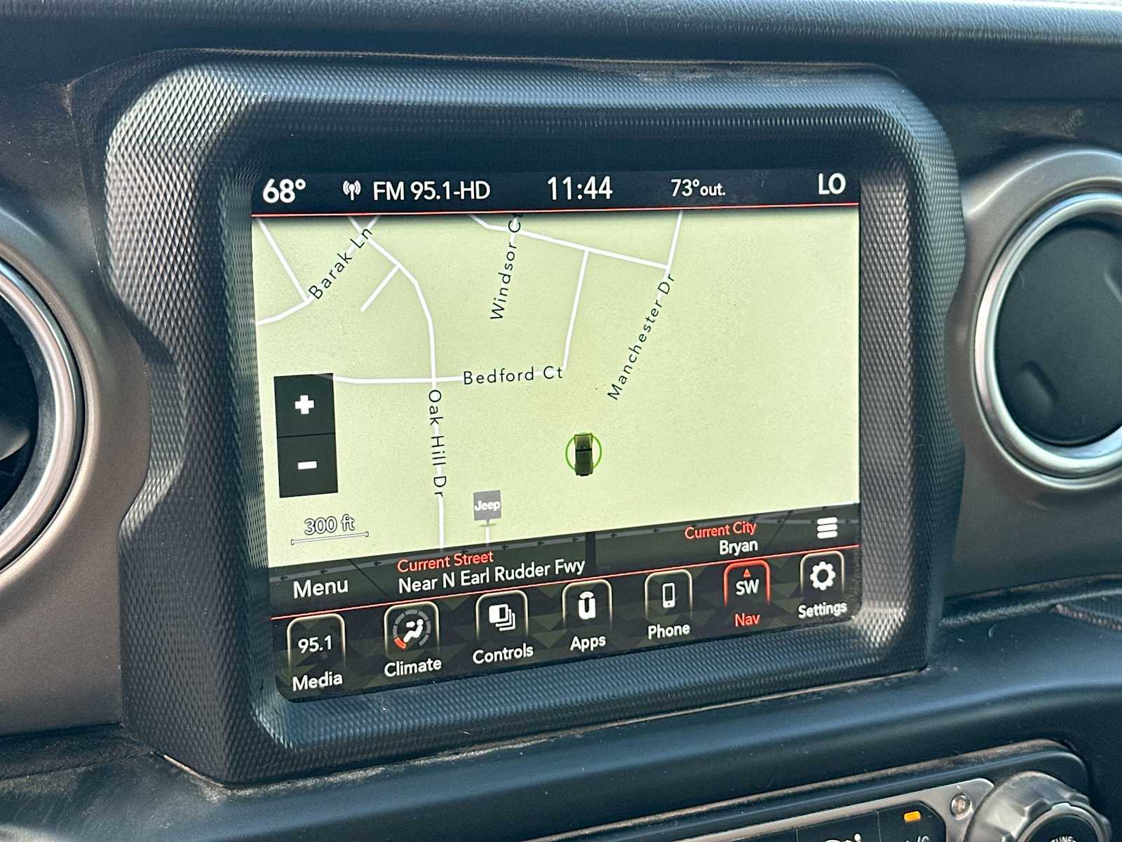 Thumbnail: 2020 Jeep Wrangler - 20