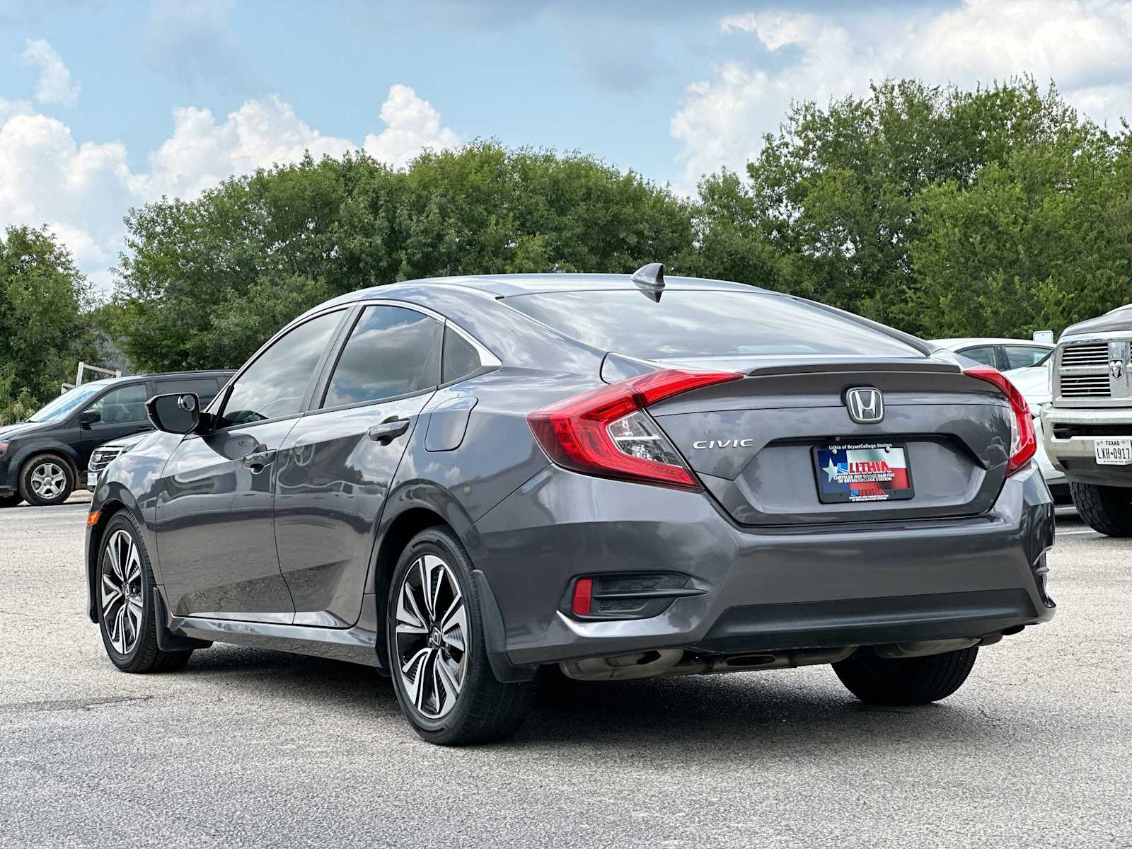 Thumbnail: 2017 Honda Civic - 13