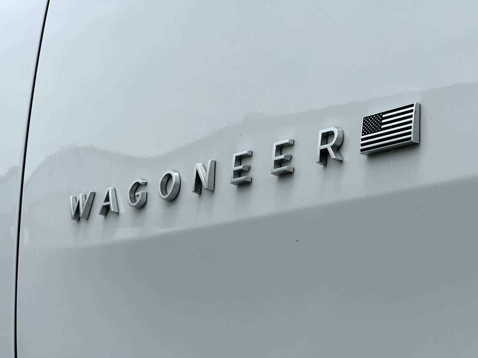 Thumbnail: 2024 Jeep Wagoneer - 15