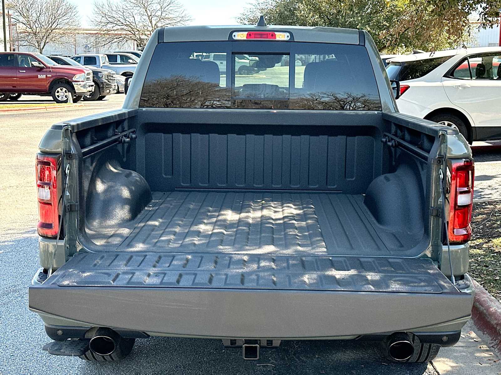 Thumbnail: 2026 RAM 1500 - 28