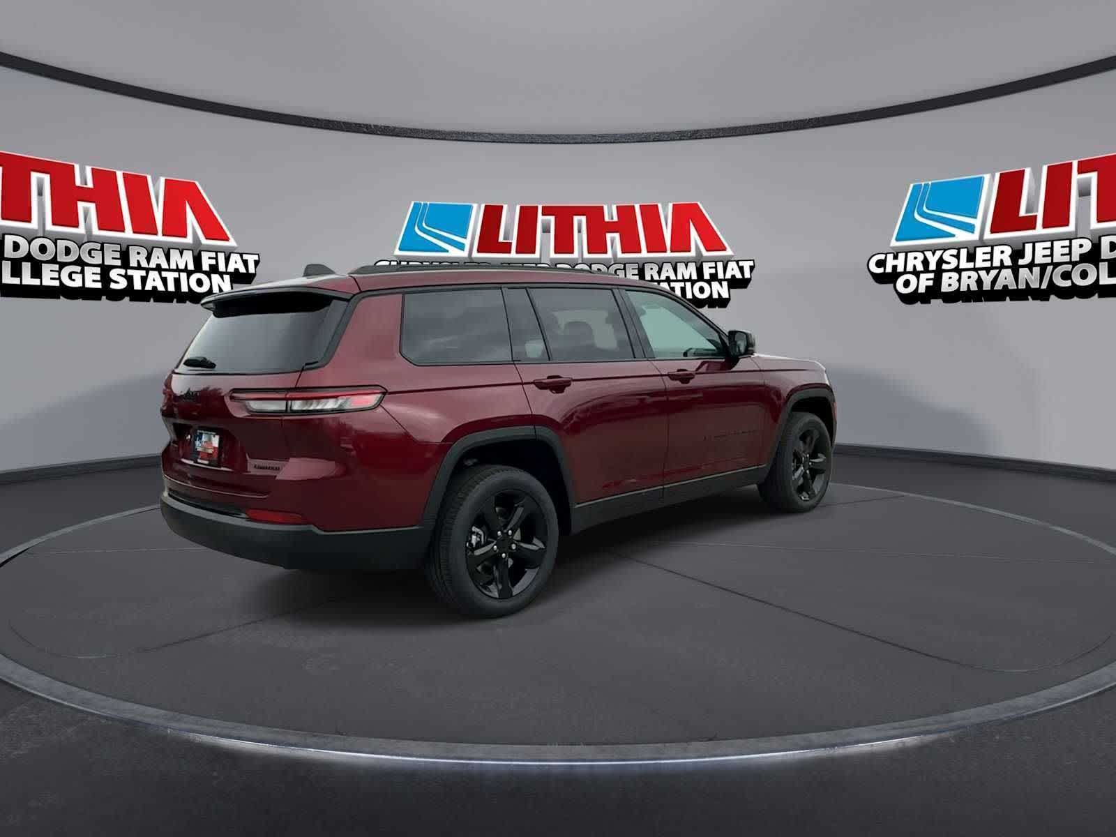 Thumbnail: 2025 Jeep Grand Cherokee - 8