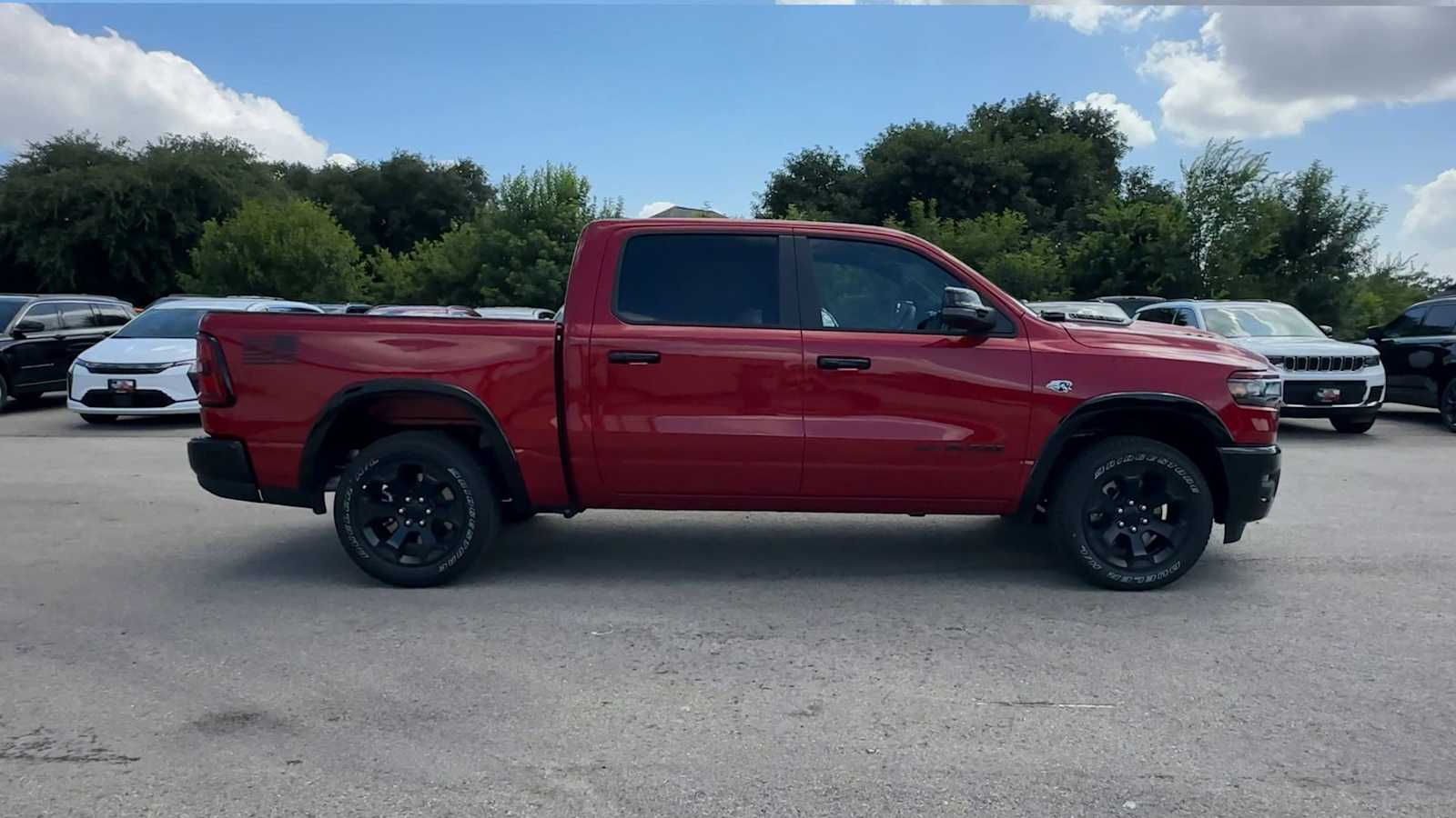 Thumbnail: 2026 RAM 1500 - 9