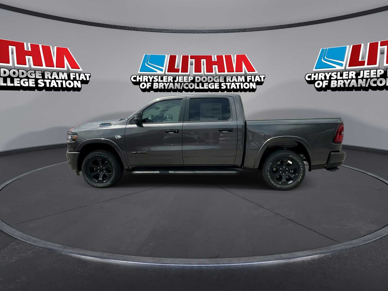 Thumbnail: 2026 RAM 1500 - 5