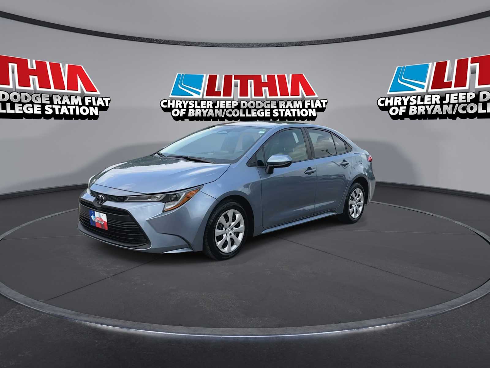 Thumbnail: 2023 Toyota Corolla - 4