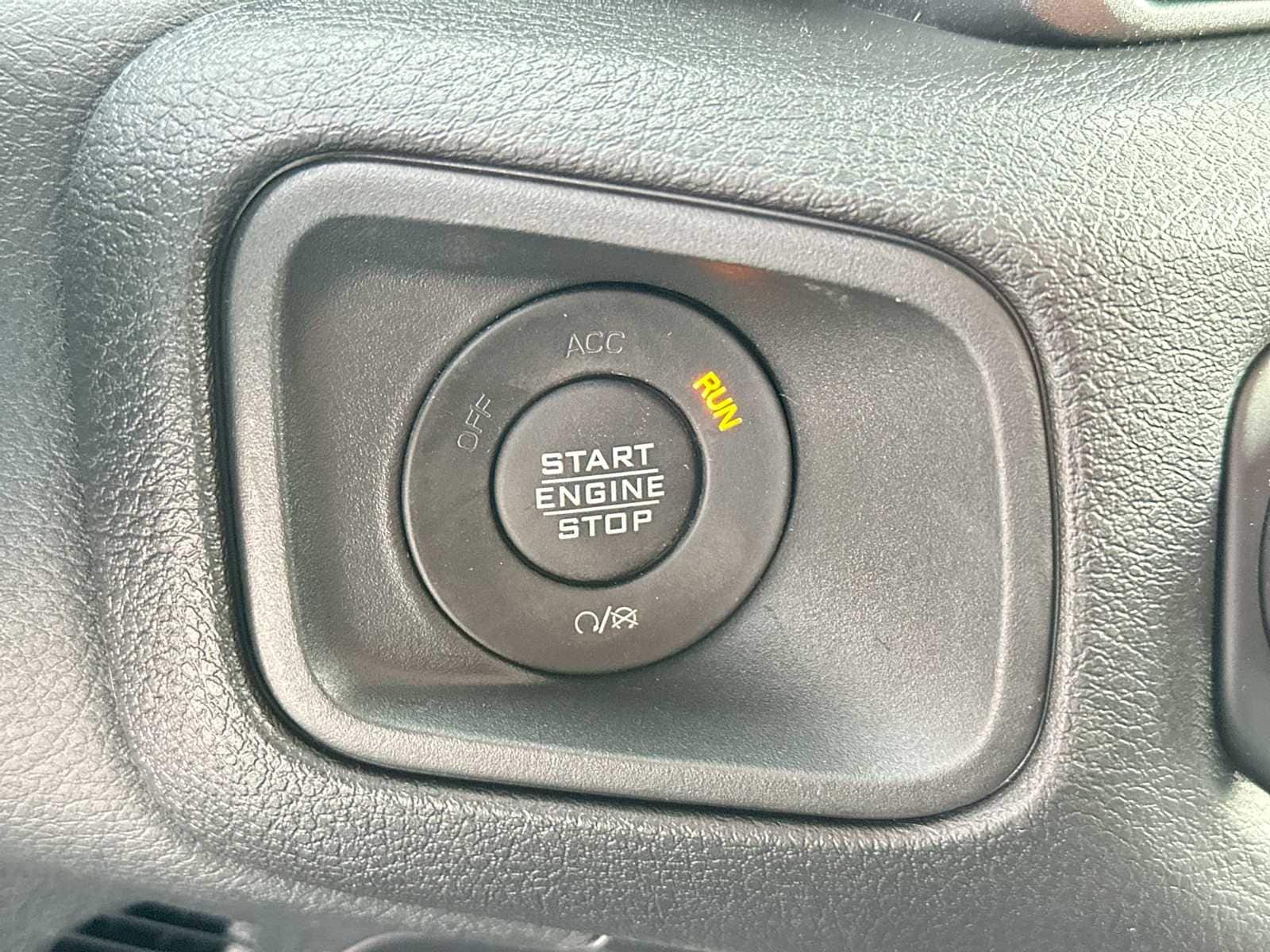 Thumbnail: 2026 Jeep Wrangler - 28