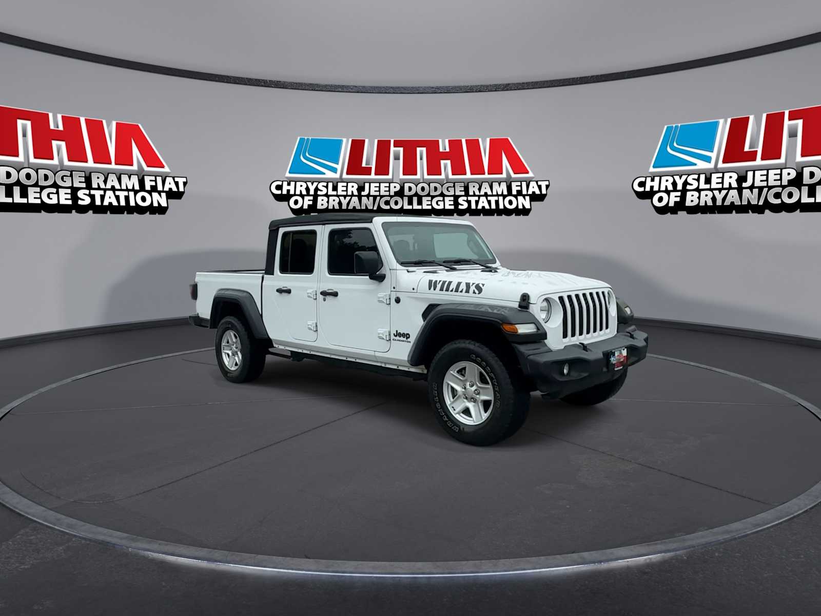 Thumbnail: 2020 Jeep Gladiator - 2