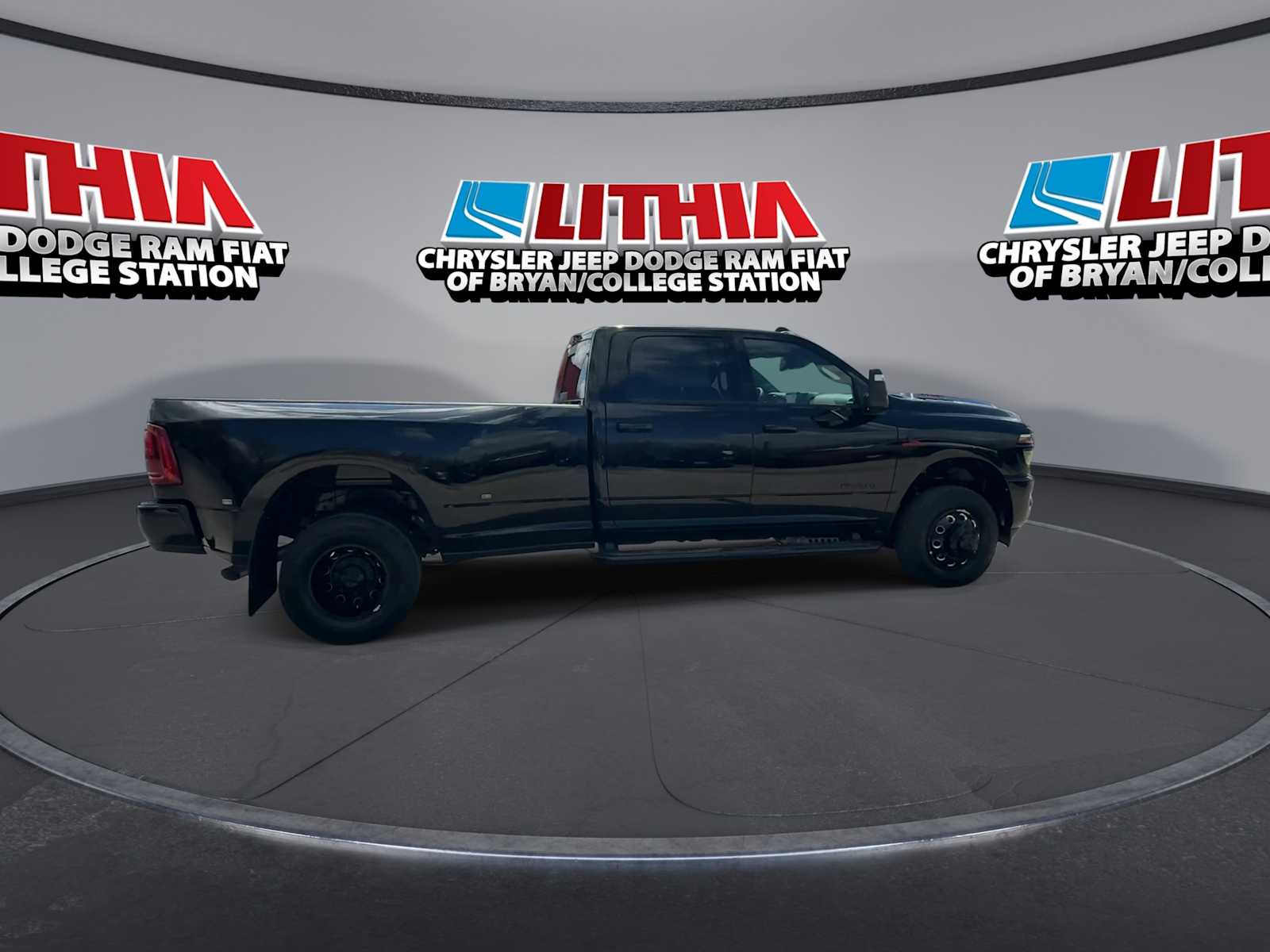 Thumbnail: 2026 RAM 3500 - 8