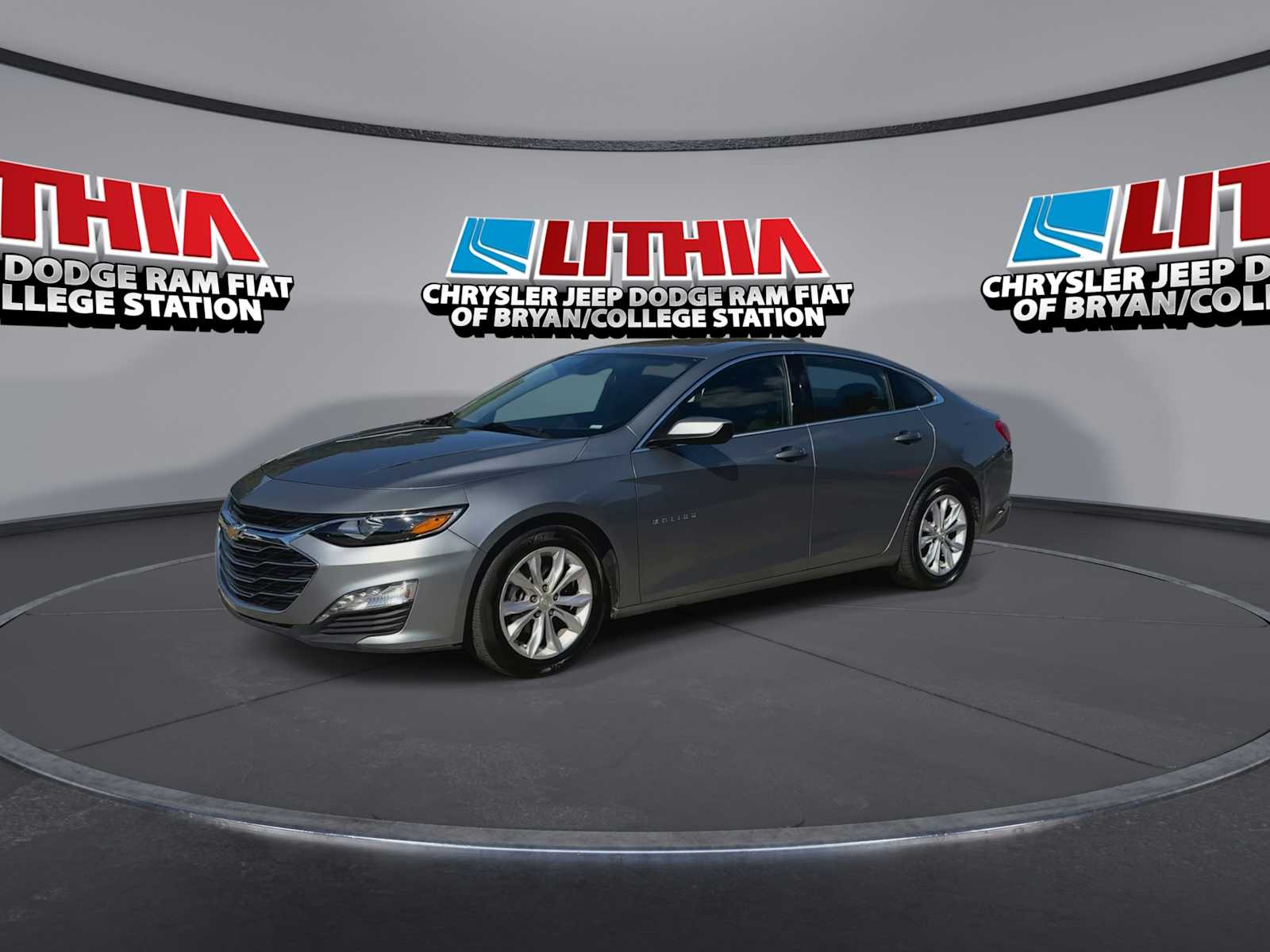 Thumbnail: 2024 Chevrolet Malibu - 4