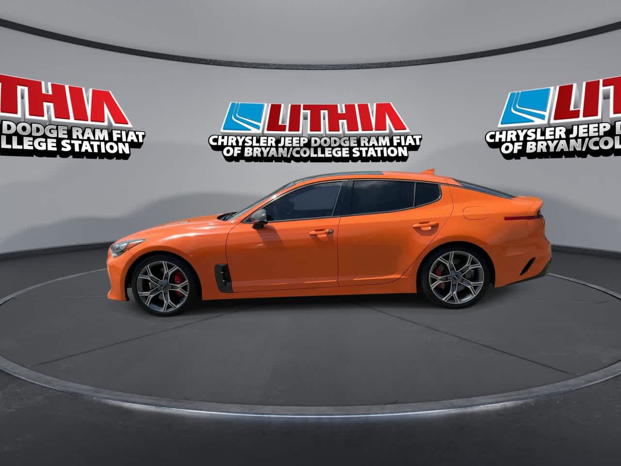 Thumbnail: 2019 Kia Stinger - 5