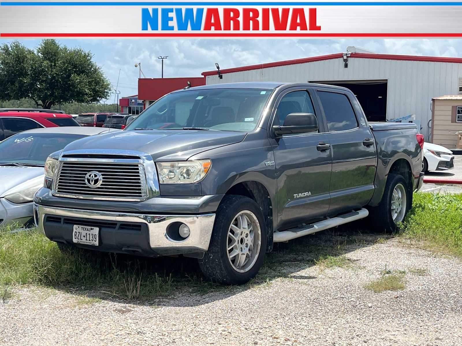2011 Toyota Tundra Grade -
                  Bryan, TX
