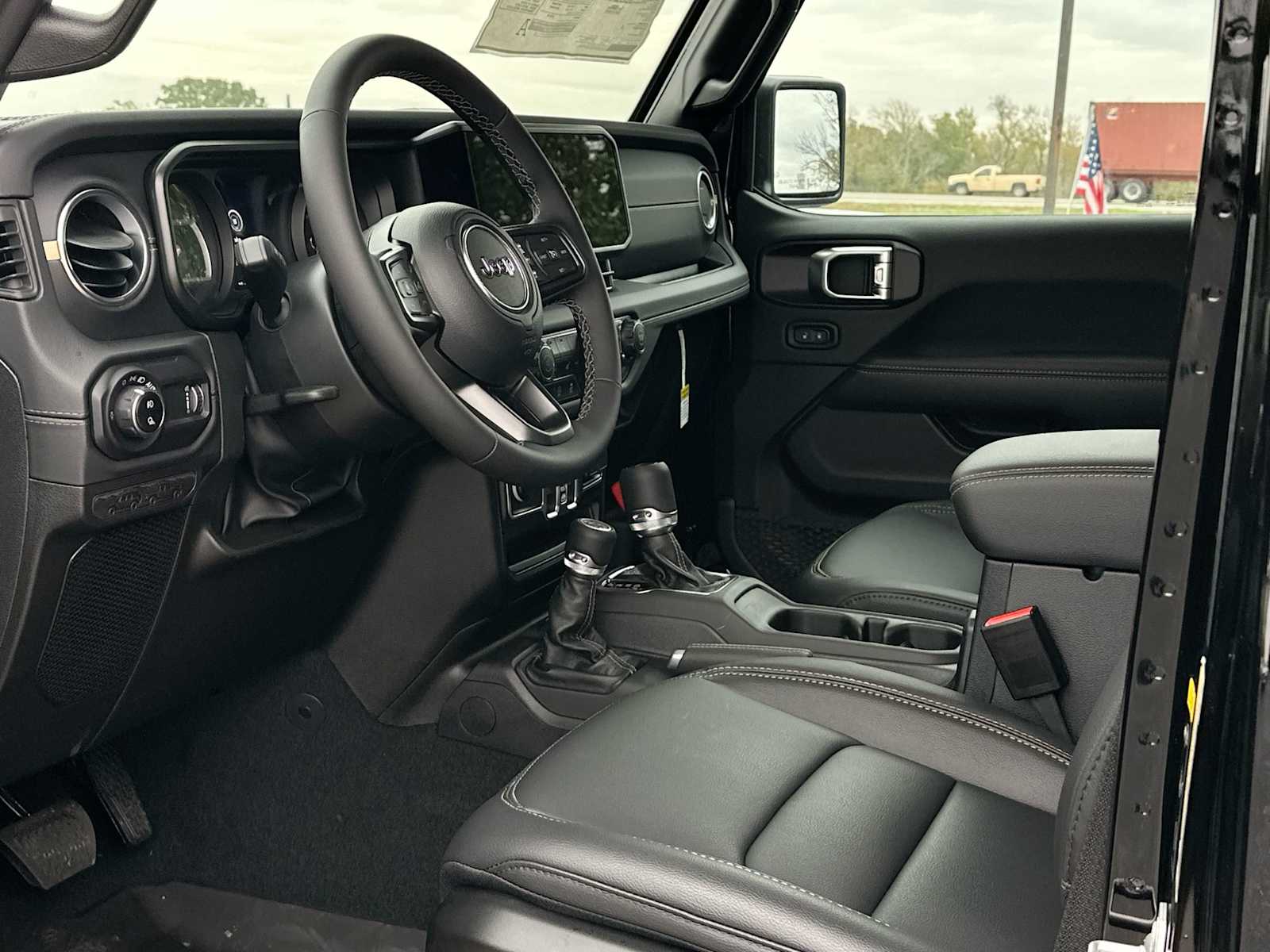 Thumbnail: 2026 Jeep Gladiator - 18