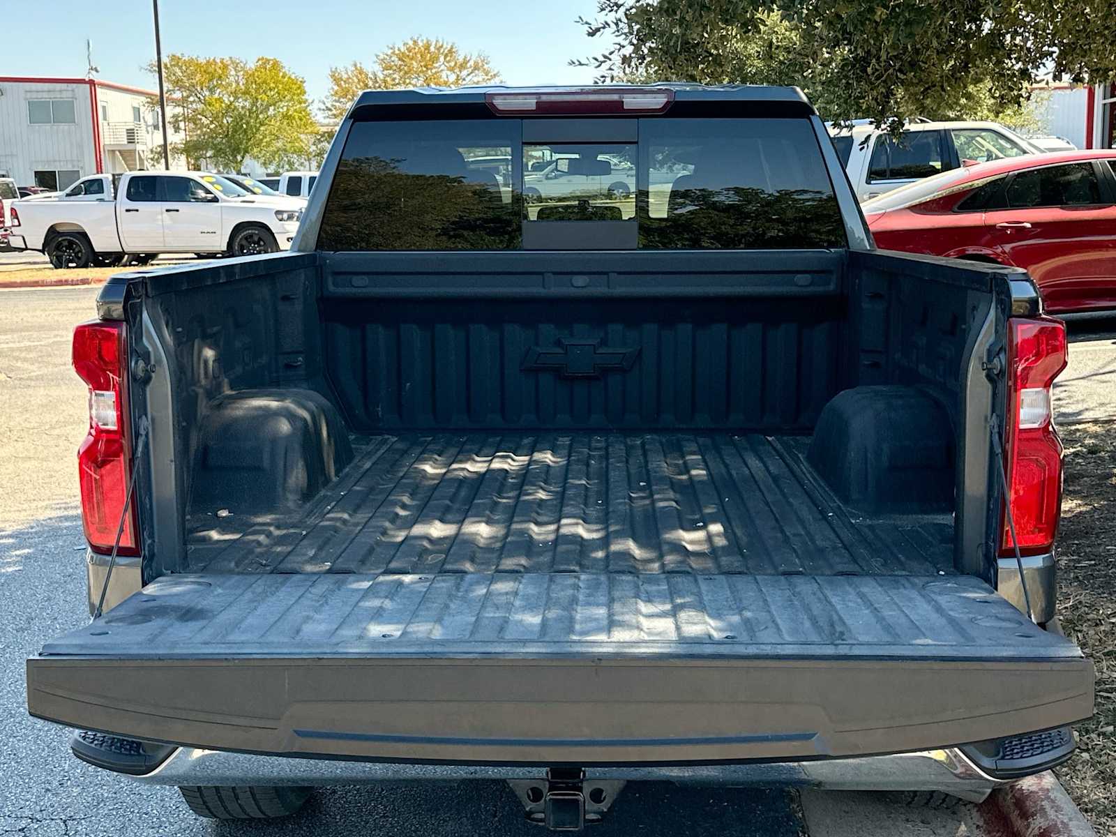 Thumbnail: 2019 Chevrolet Silverado 1500 - 28