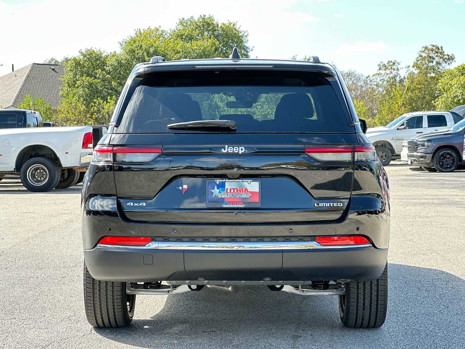 Thumbnail: 2025 Jeep Grand Cherokee - 14