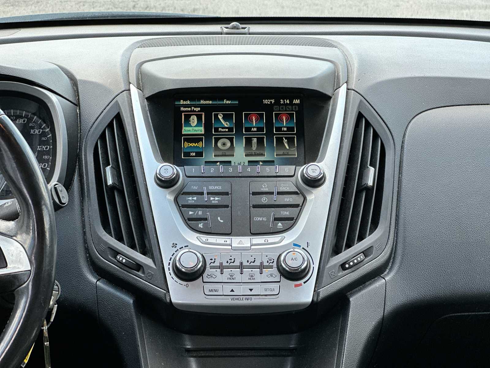 Thumbnail: 2012 Chevrolet Equinox - 26