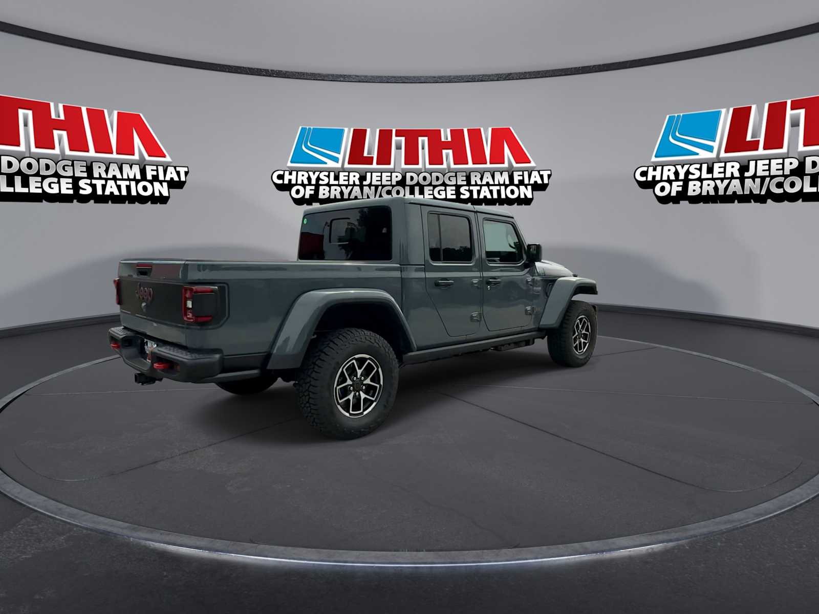 Thumbnail: 2026 Jeep Gladiator - 8