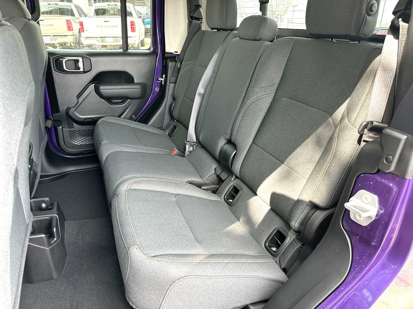 Thumbnail: 2026 Jeep Gladiator - 23