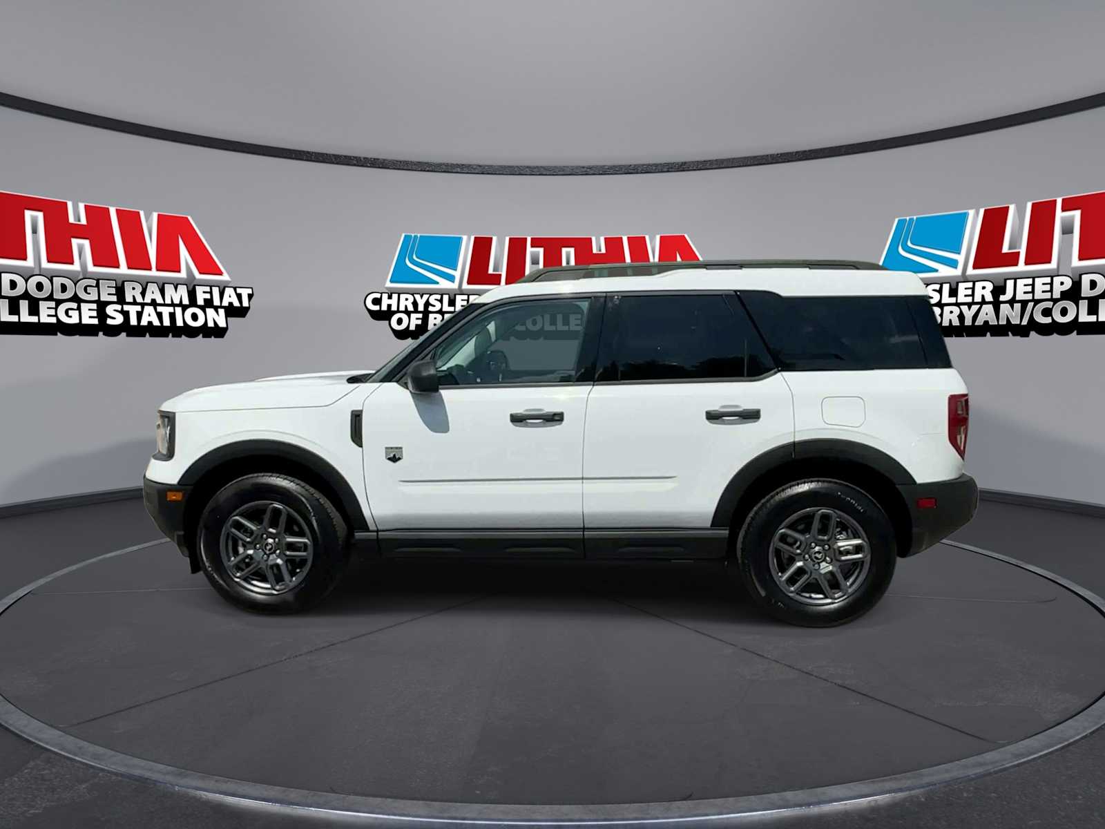 Thumbnail: 2025 Ford Bronco Sport - 5