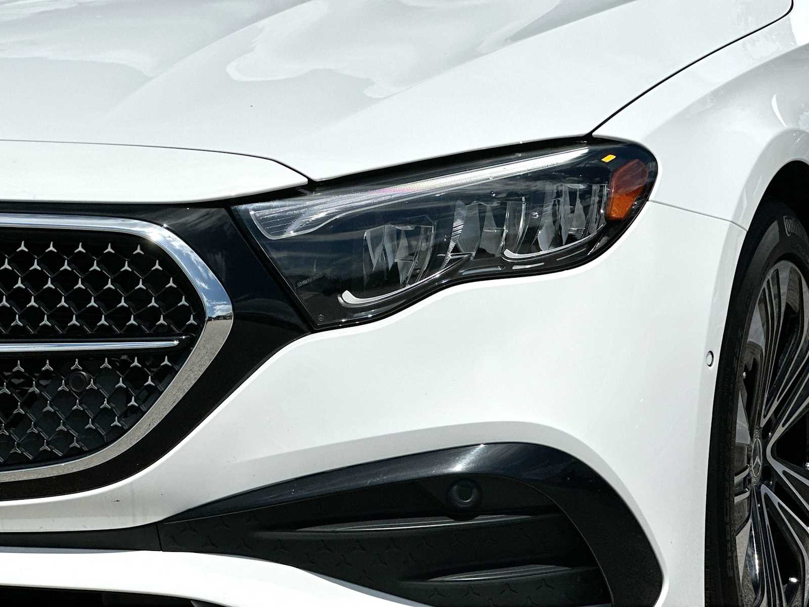 Thumbnail: 2025 Mercedes-Benz E-Class - 15