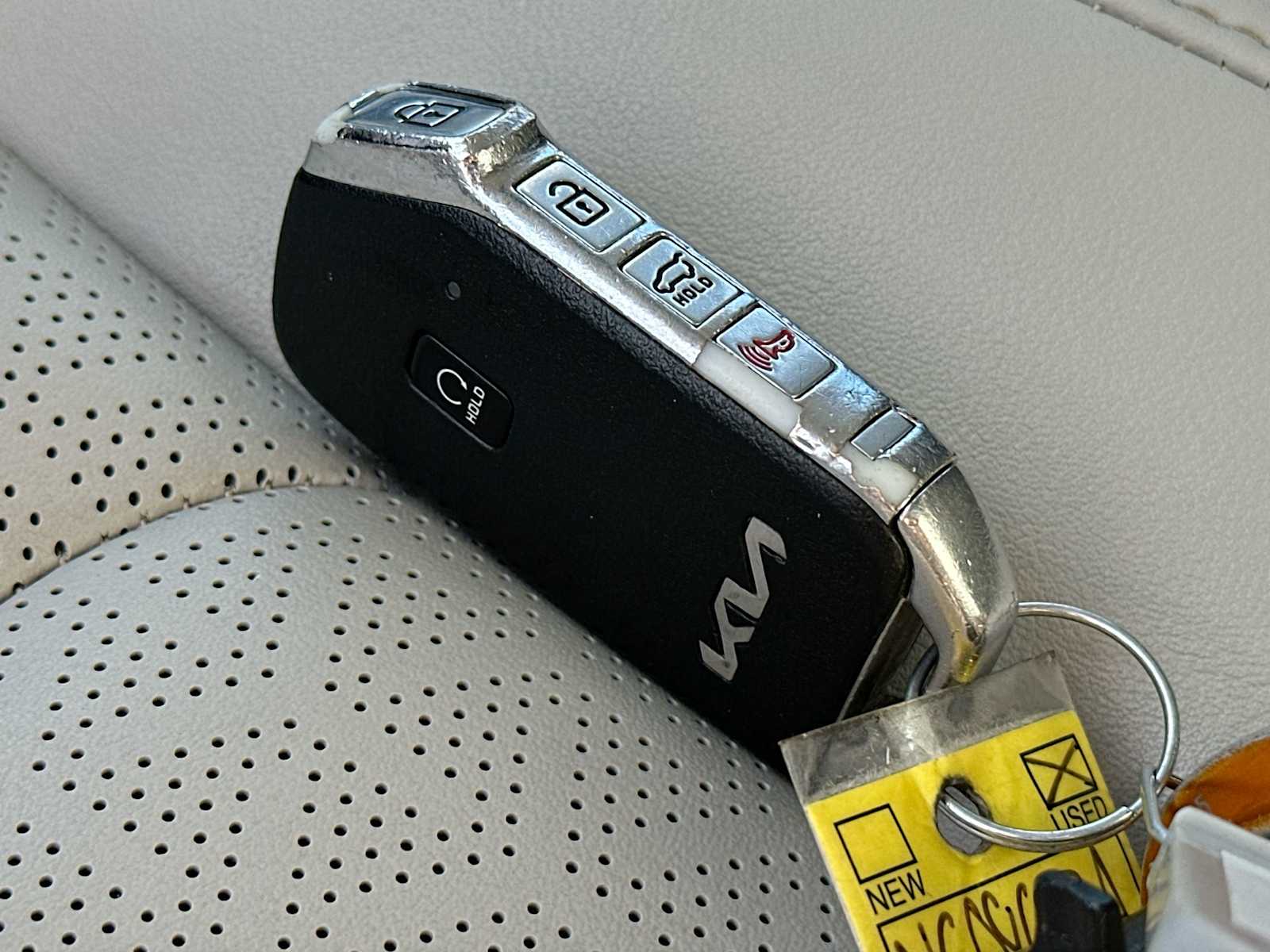 Thumbnail: 2022 Kia Sorento - 29