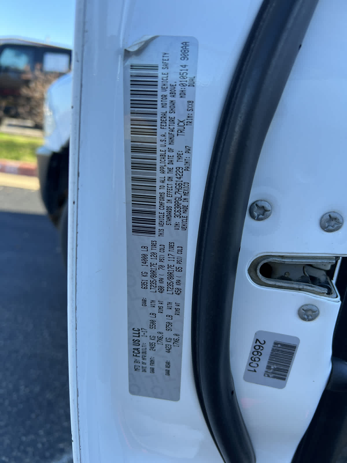 Thumbnail: 2017 RAM 3500 - 23