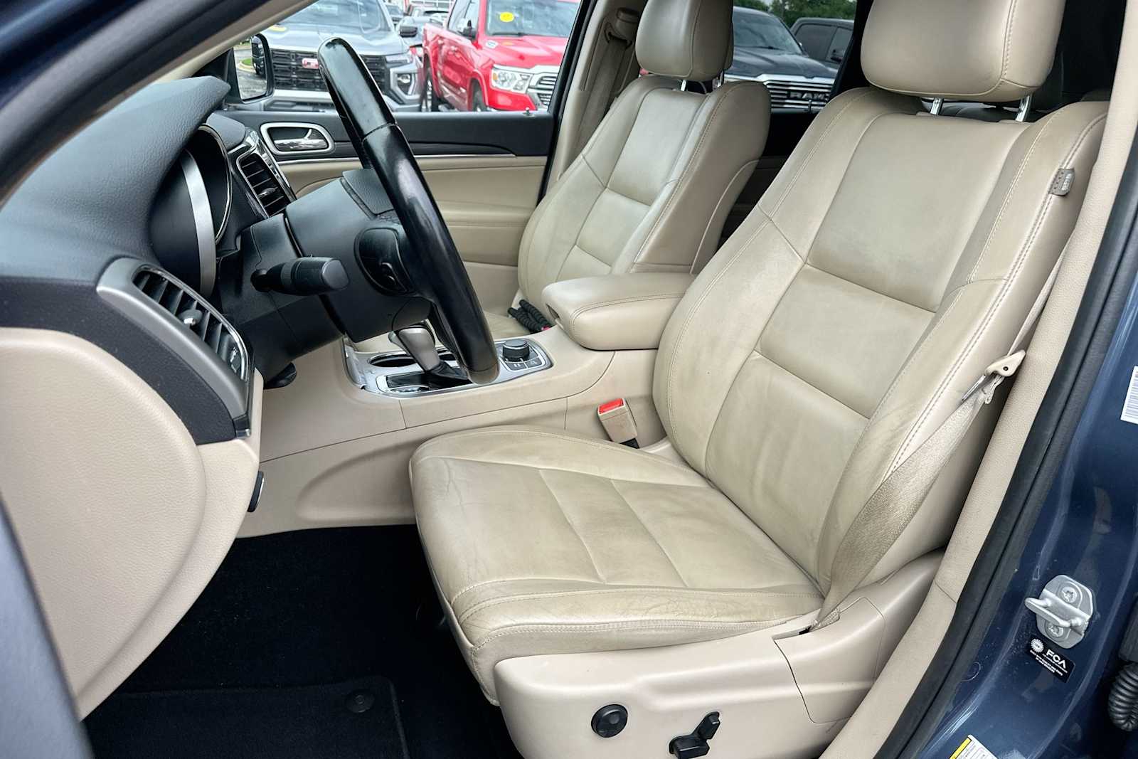 Thumbnail: 2021 Jeep Grand Cherokee - 17