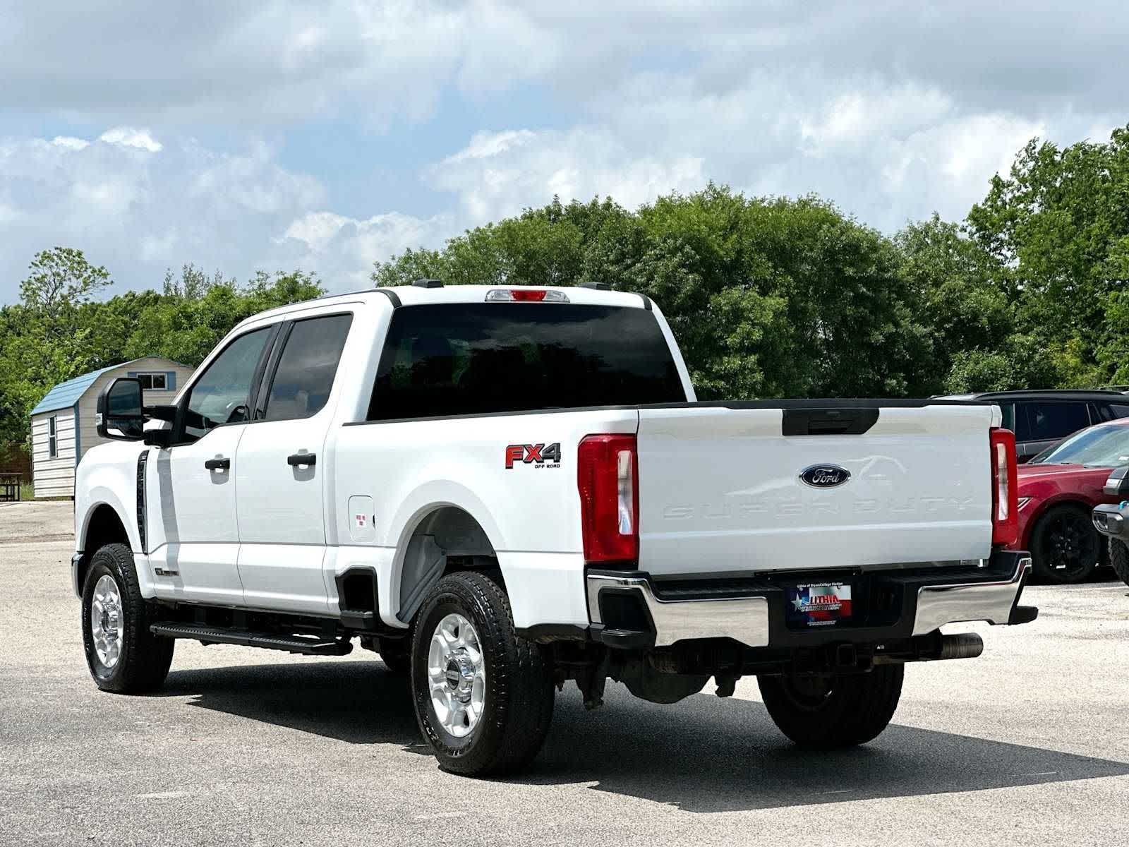 Thumbnail: 2025 Ford F-250 - 13