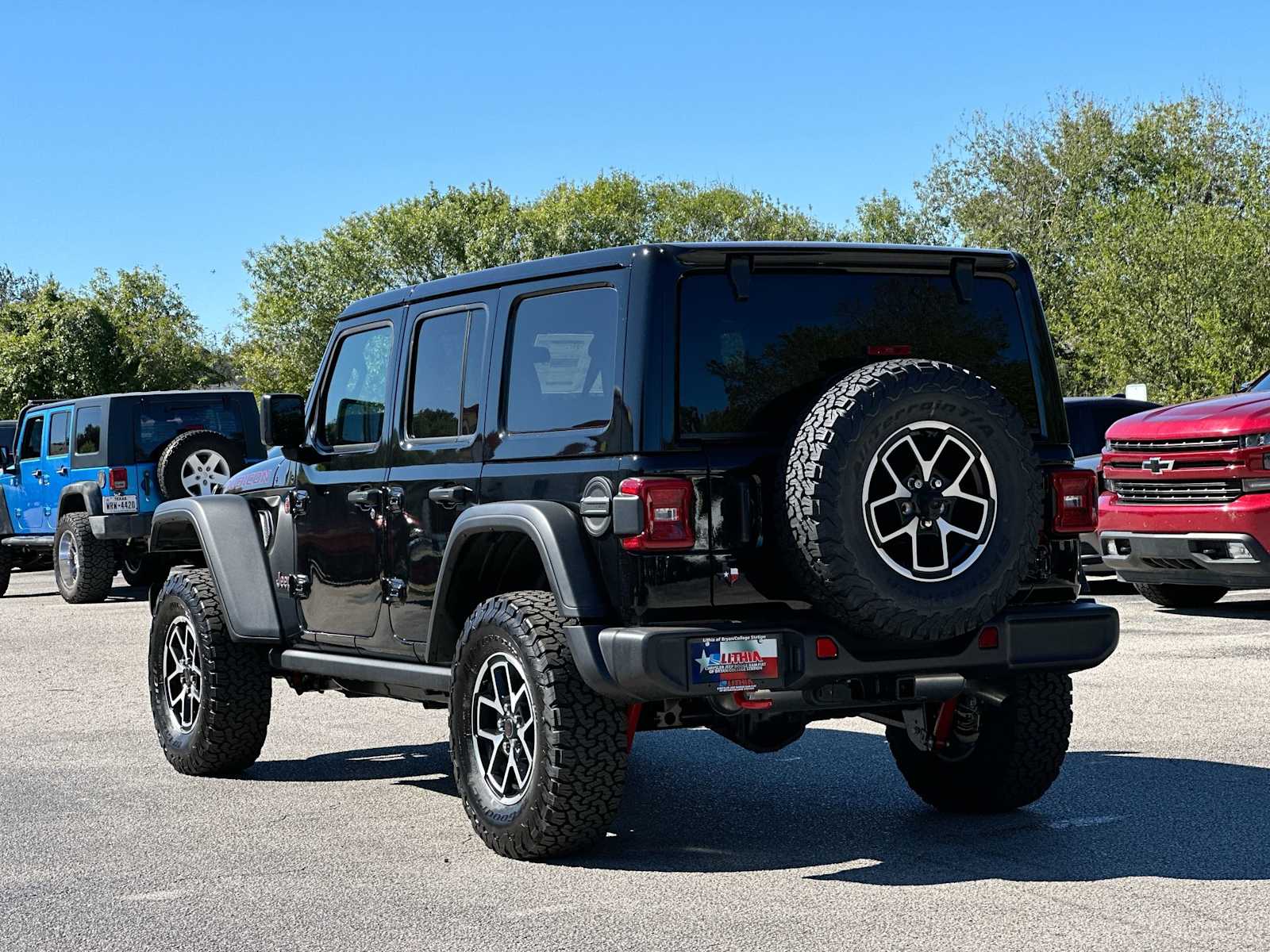 Thumbnail: 2026 Jeep Wrangler - 13