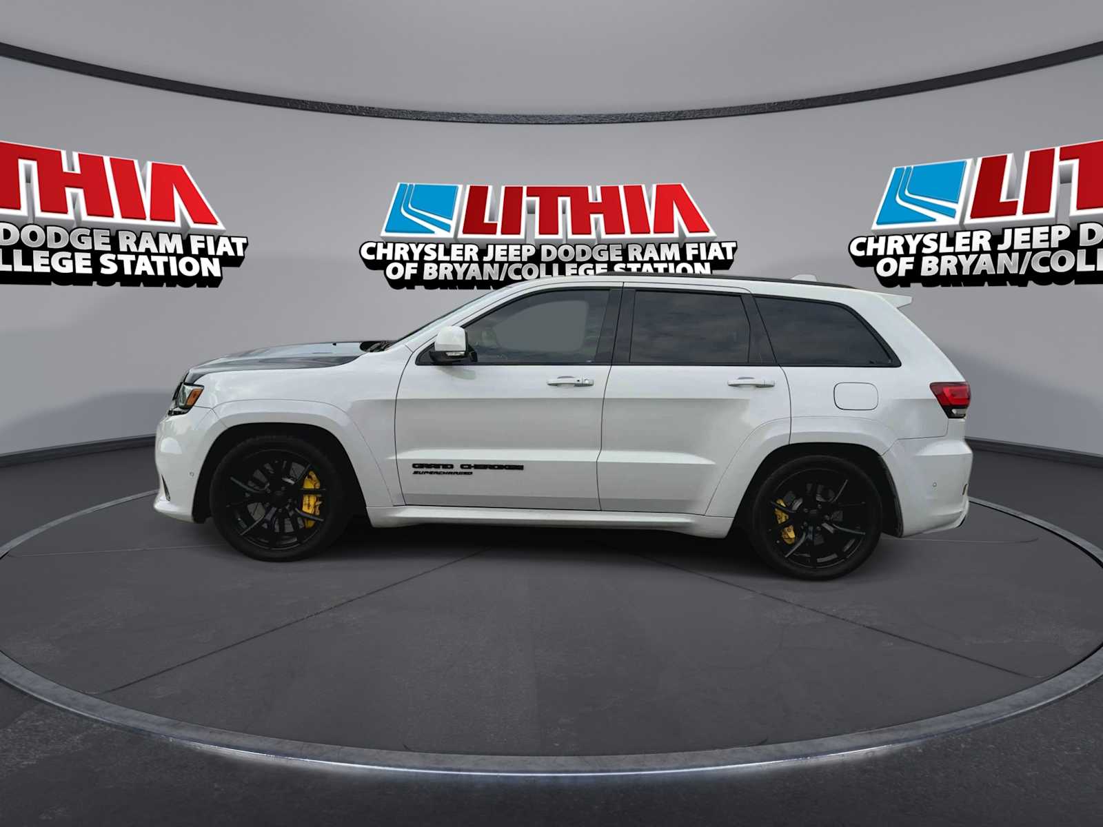 Thumbnail: 2018 Jeep Grand Cherokee - 5