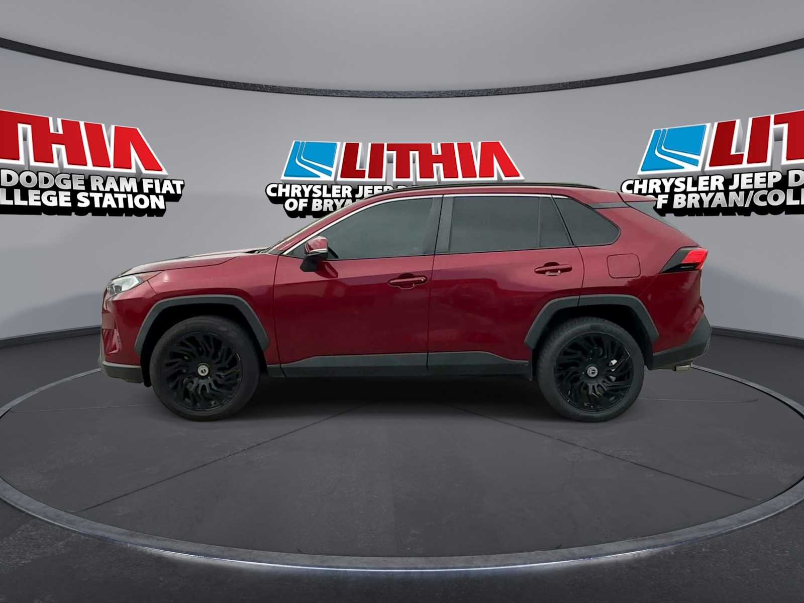 Thumbnail: 2020 Toyota RAV4 - 5