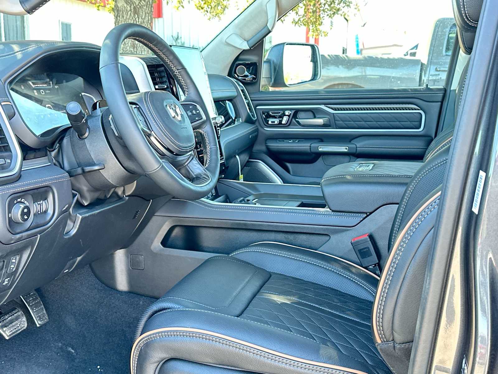 Thumbnail: 2026 RAM 1500 - 18