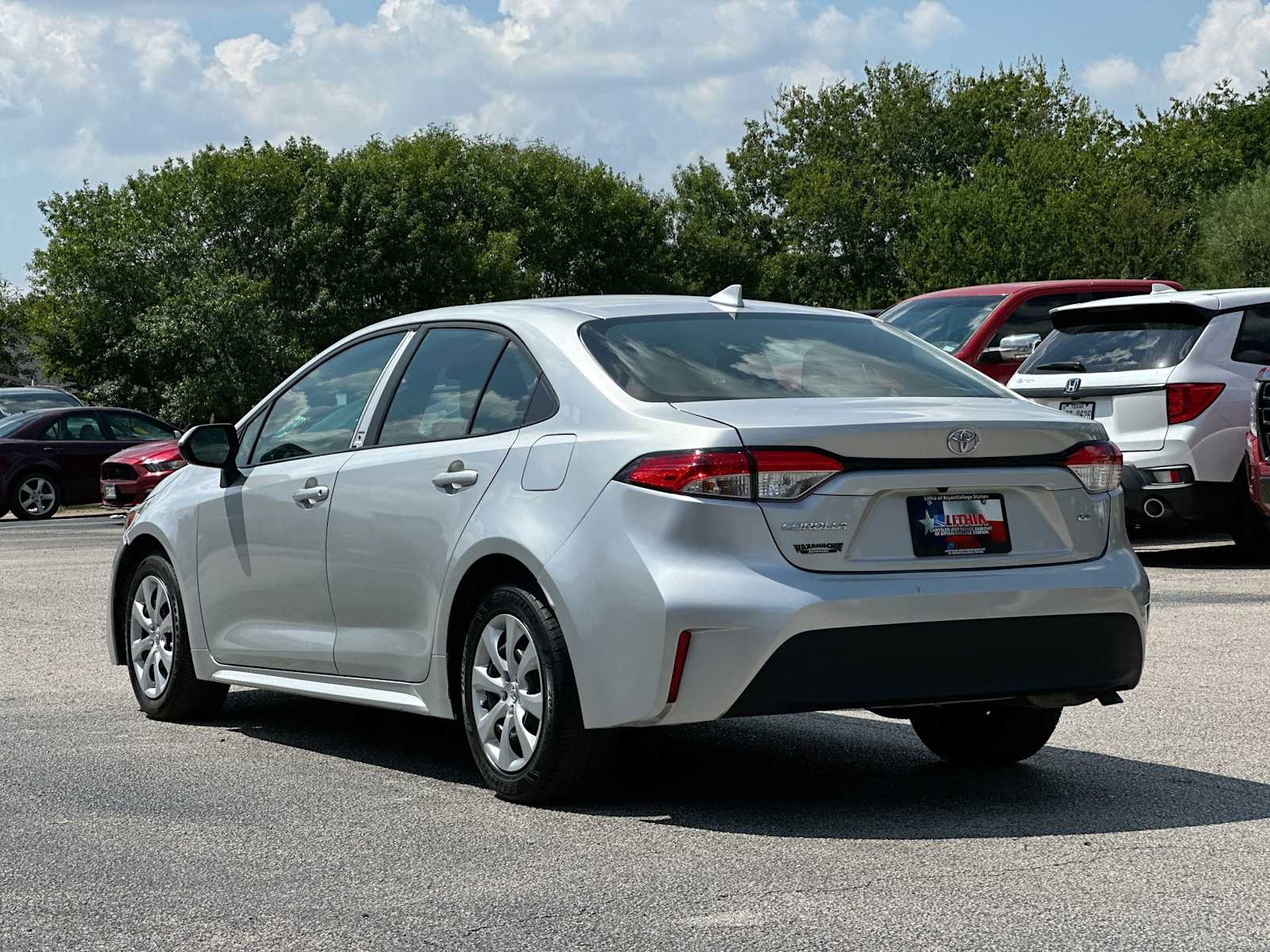 Thumbnail: 2024 Toyota Corolla - 13